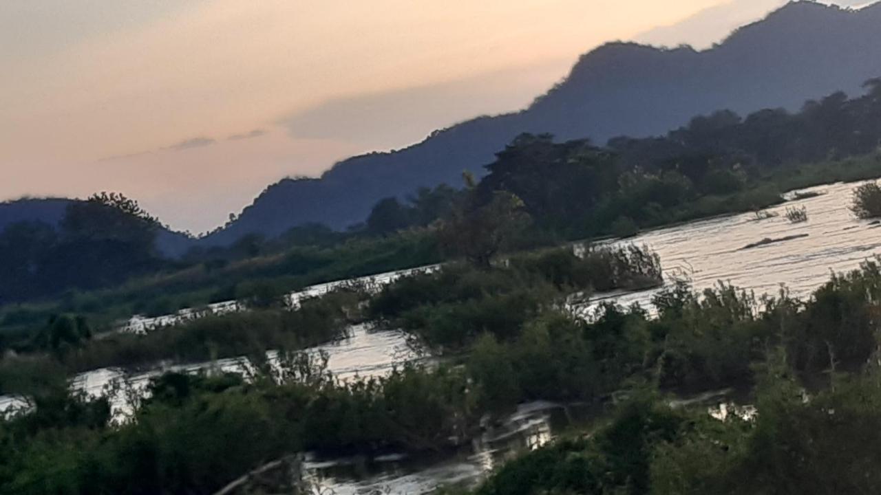 Sompong Sunset View Guest House Ban Dondét Εξωτερικό φωτογραφία