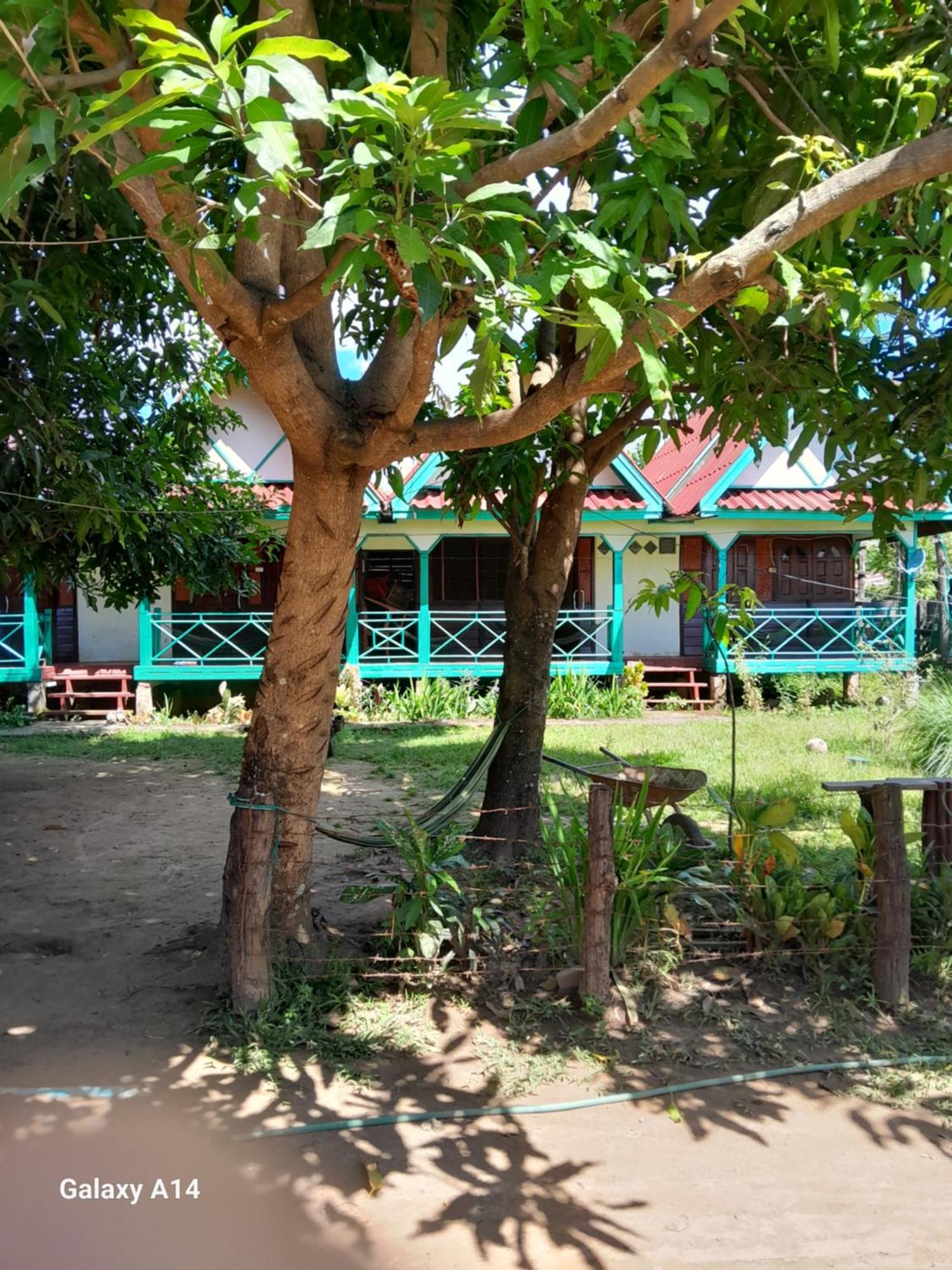 Sompong Sunset View Guest House Ban Dondét Εξωτερικό φωτογραφία