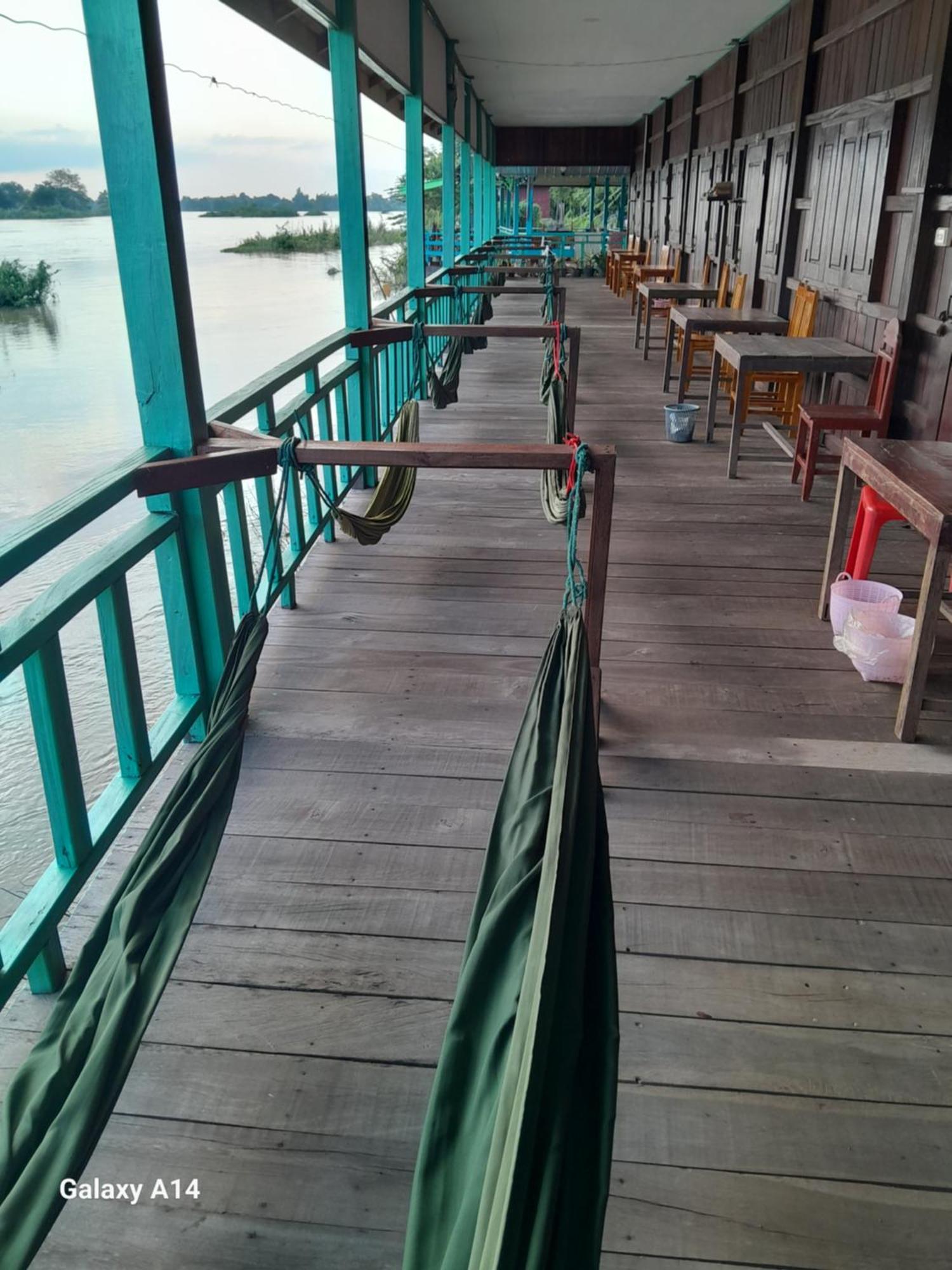 Sompong Sunset View Guest House Ban Dondét Εξωτερικό φωτογραφία