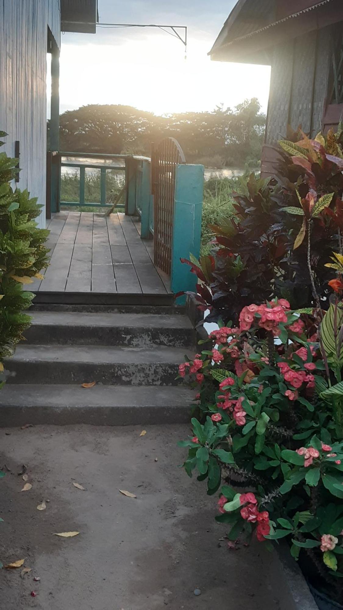 Sompong Sunset View Guest House Ban Dondét Δωμάτιο φωτογραφία