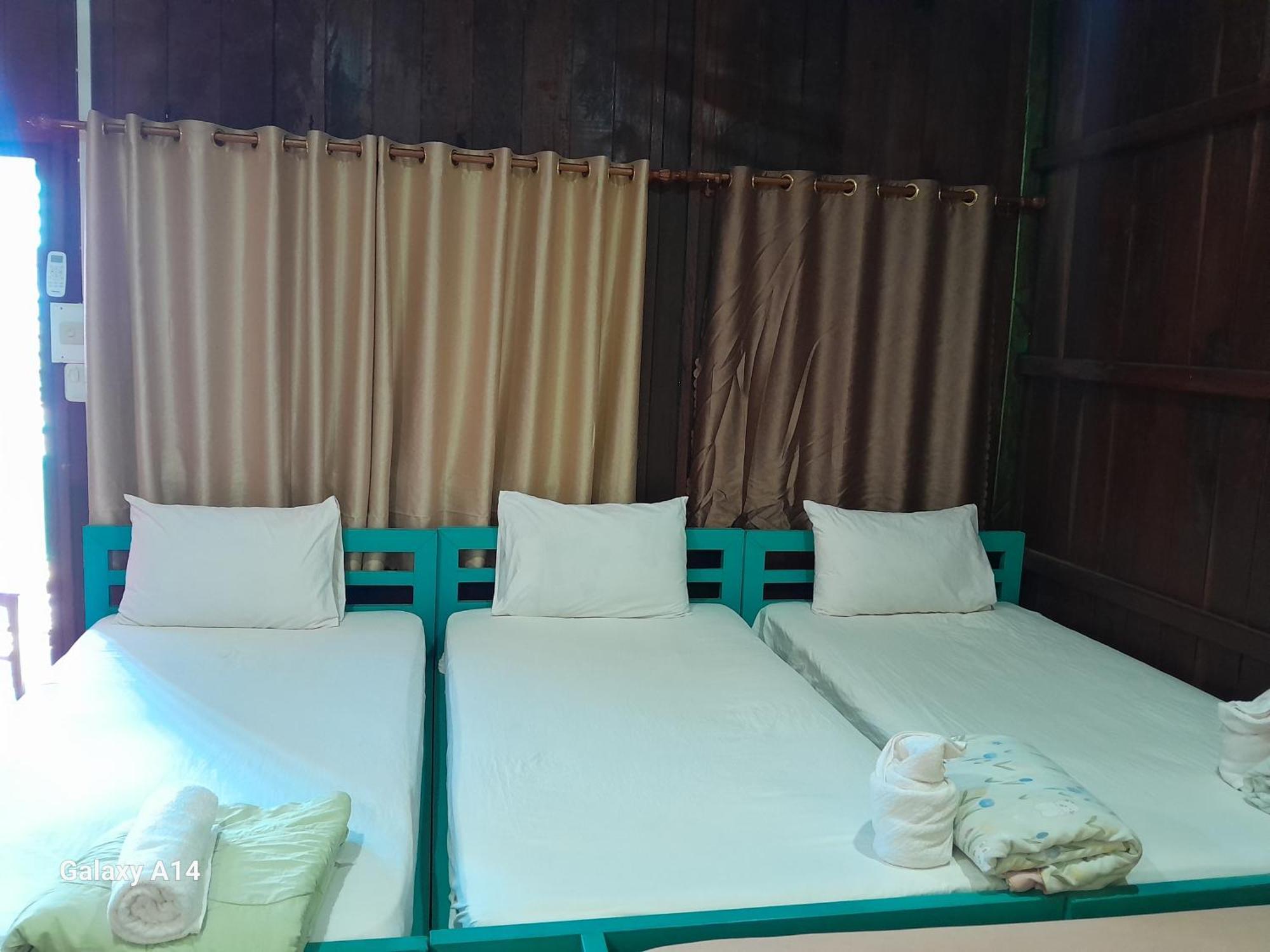 Sompong Sunset View Guest House Ban Dondét Δωμάτιο φωτογραφία